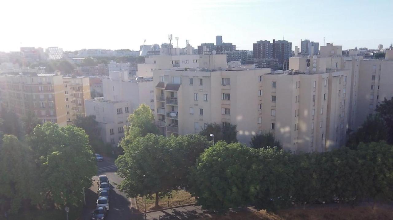 Paris Porte D'Italie - Chambre A Louer Avec Parking Et Vue Sur Paris Ле-Кримлен-Бисетр Экстерьер фото